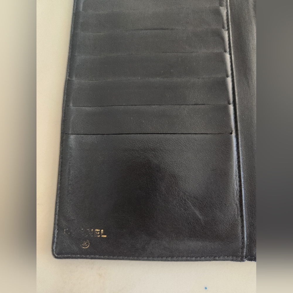 Chanel Kisslock! Continental Wallet With Coin Purse. Chanel! - Picture 6 of 14